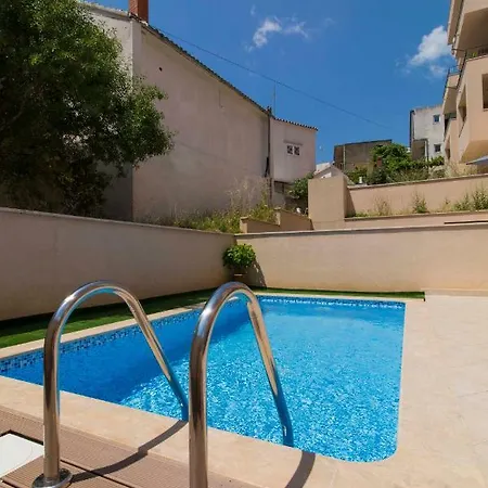 Apartman S Bazenom U Centru Appartement